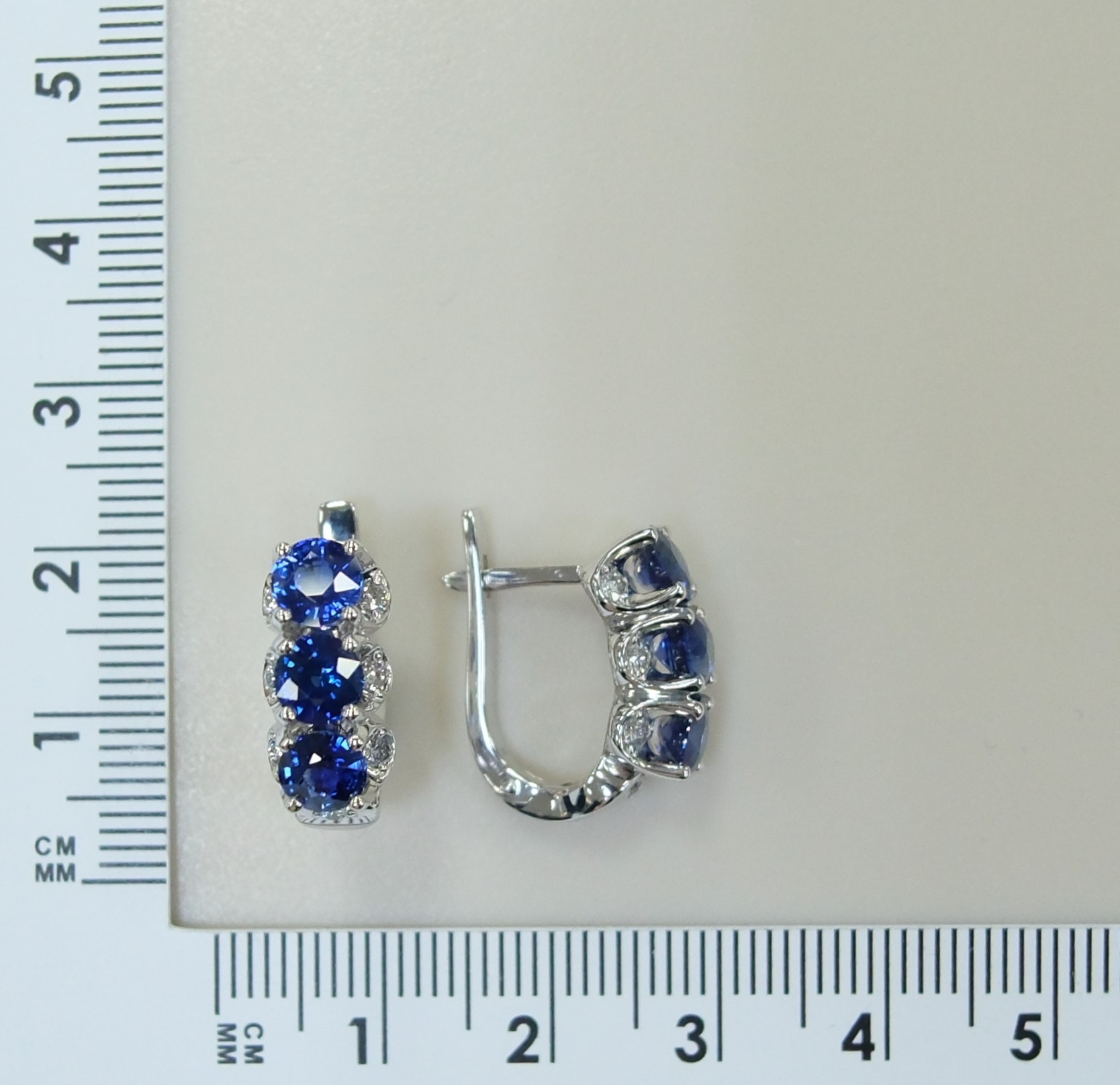 10511-001746 Серьги (Au 585)